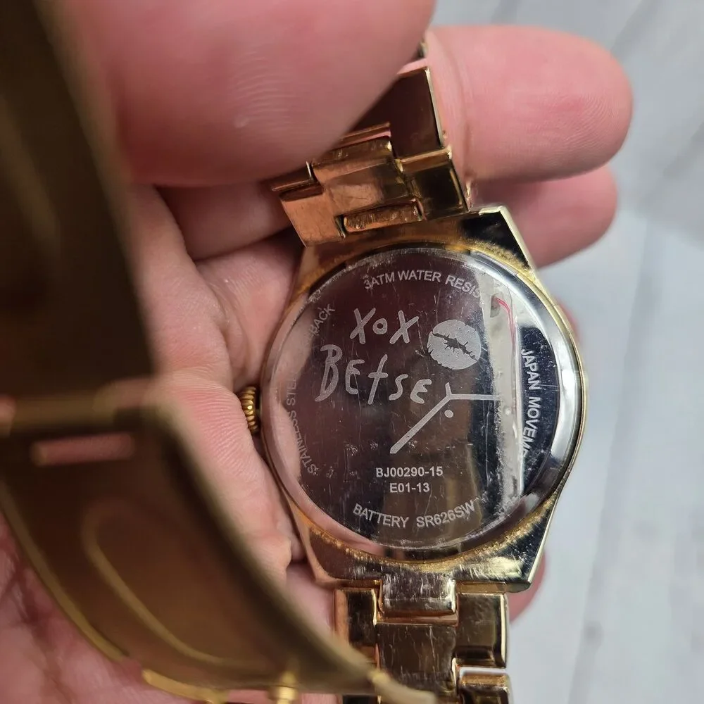 Betsey Johnson BJ00190-42 Silver Dial Rose Gold Stainless Steel Women's Watch
